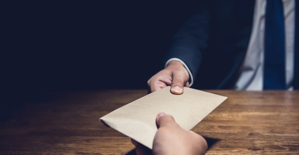 Bribery vs Lobbying What s the Difference by Heather