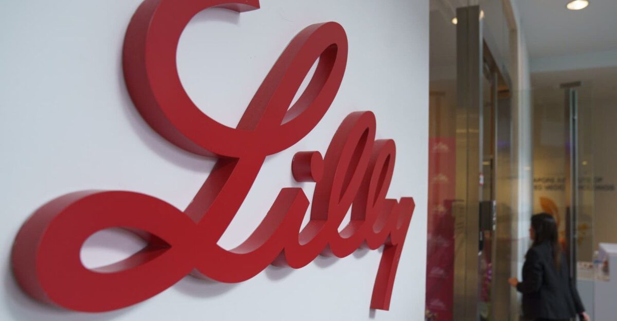 Eli Lilly to release data on weight loss drug retatrutide in 2025 by Anthony LYoung Cook Sr