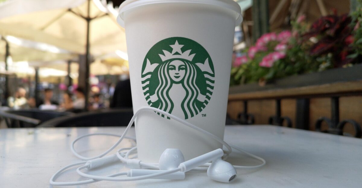coffee hot morning cup drink caffeine breakfast cappuccino espresso coffee cup food aroma fresh taste restaurant latte table good morning cafe music headphone starbucks