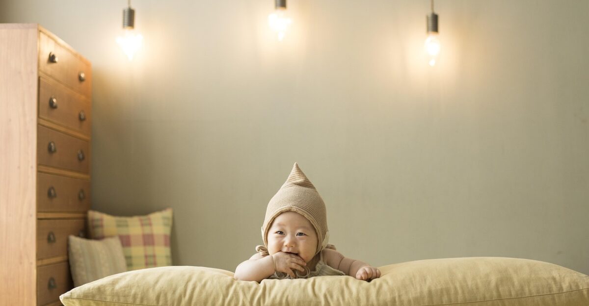 baby portrait motherhood smile child happy cute room pillow baby baby baby baby baby room room room room pillow pillow