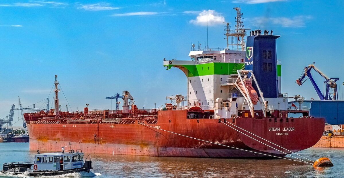 vessel boat ship cargo lng old harbour port marine rotterdam netherlands holland lng lng lng lng lng