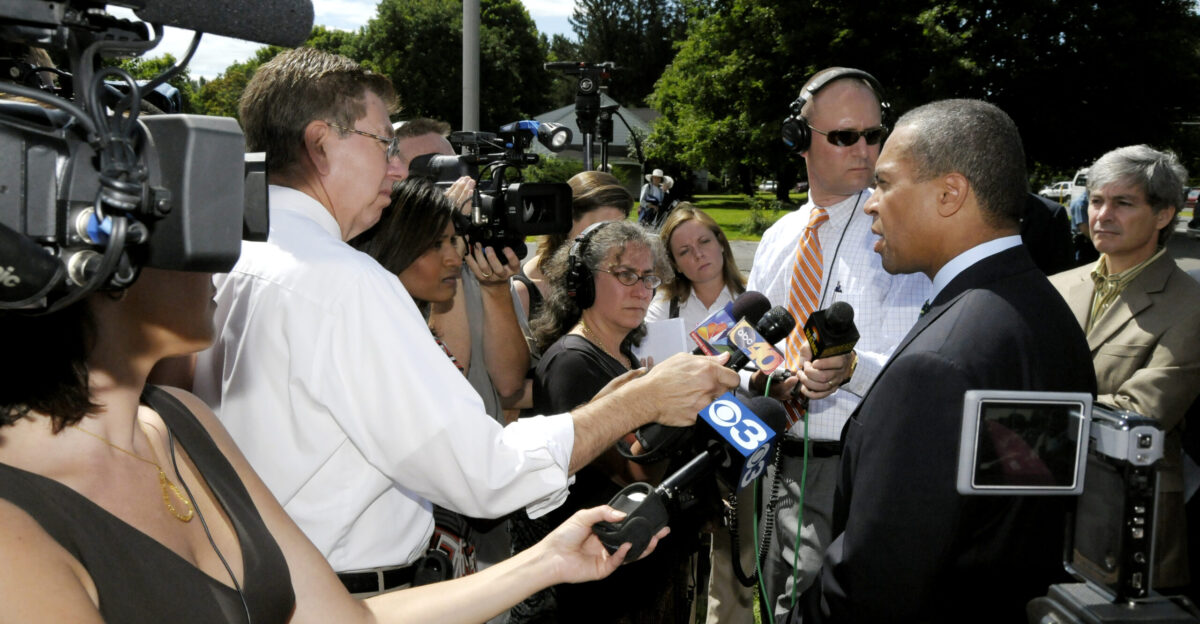 04 08 - Broadband Bill Signing On Monday August 4 2008 Governor Deval Patrick travelled to Goshen in western Massachusetts to sign into law An Act Establishing and Funding the Massachusetts Broadband Institute - legislation that leverages public and private resources to make high-speed Internet available in the state s 32 communities that currently lack access to broadband The new law calls for the expansion to be completed within the next three years Governor Patrick meets with members of the local media after the bill signing