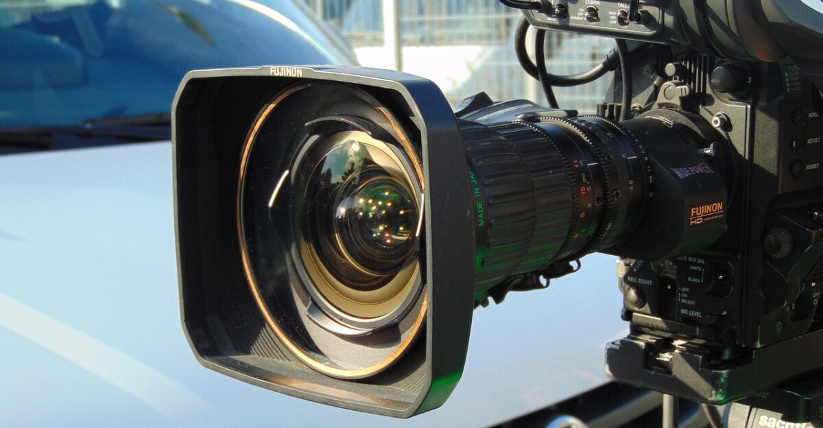 broadcasting tv camera coverage video video camera a television camera broadcasting broadcasting coverage coverage coverage coverage coverage video video video camera video camera video camera video camera